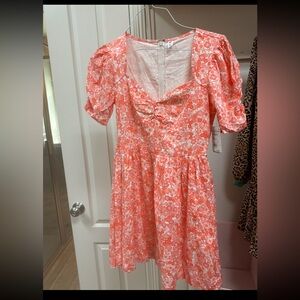 Nordstrom dress. Tags still on never worn. Perfect condition.